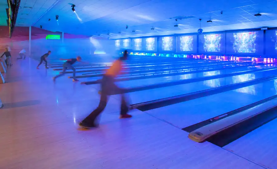 Nachtschwärmer Bowling